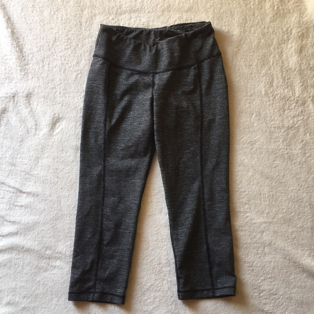 Old Navy Capri Leggings